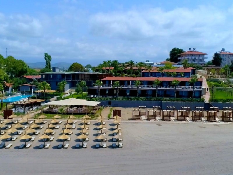 Adora Calma Beach Hotel