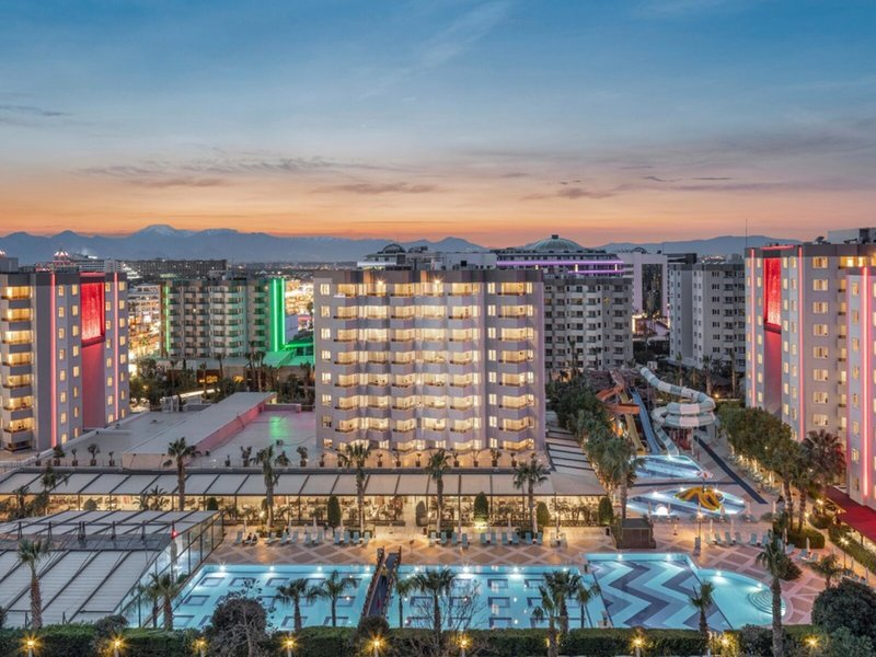 Ramada Resort by Wyndham Lara
