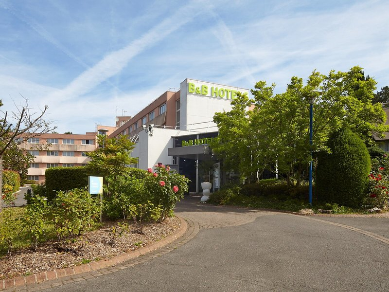 B&B HOTEL Cergy Port