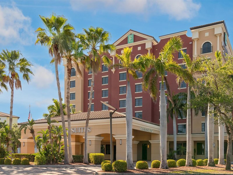 Embassy Suites by Hilton Fort Myers Estero