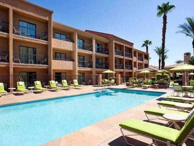 Courtyard Las Vegas Convention Center