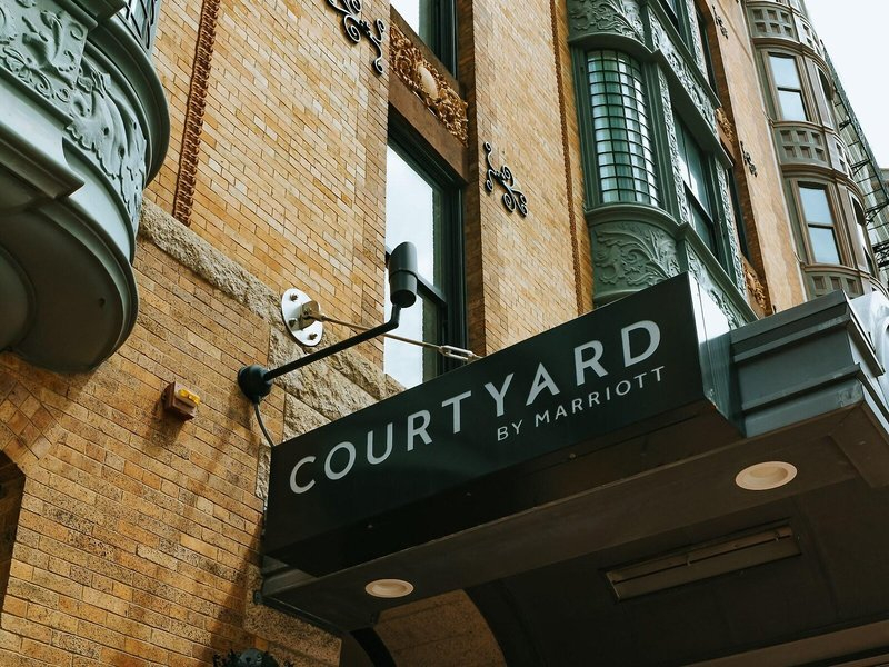 Courtyard Boston Copley Square