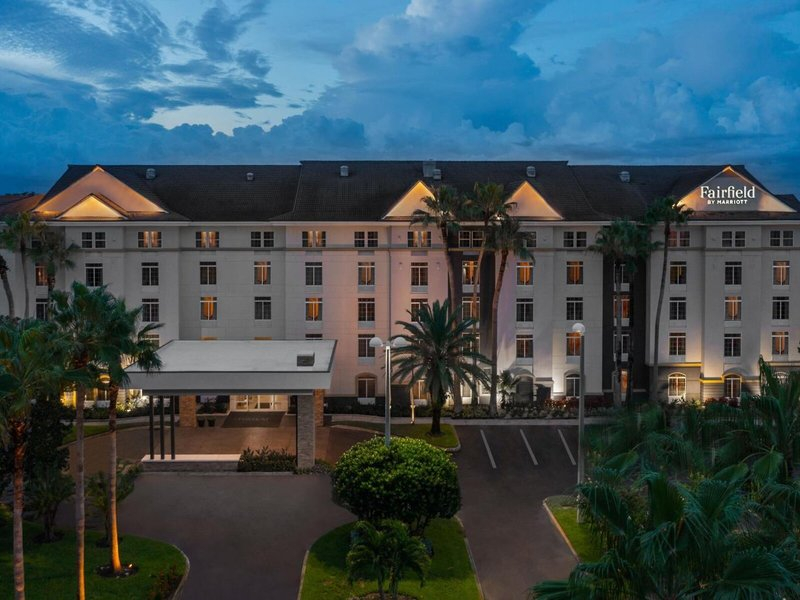 Fairfield Inn & Suites