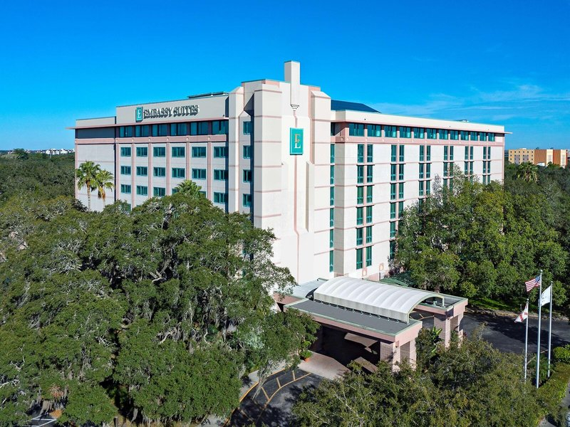 Embassy Suites by Hilton Tampa-USF Near Busch Gardens