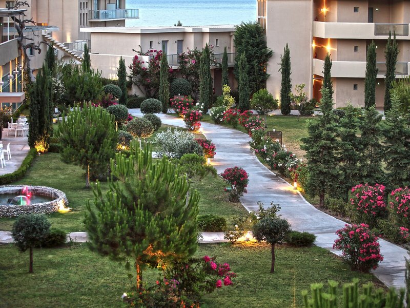 Sikyon Coast Hotel & Resort