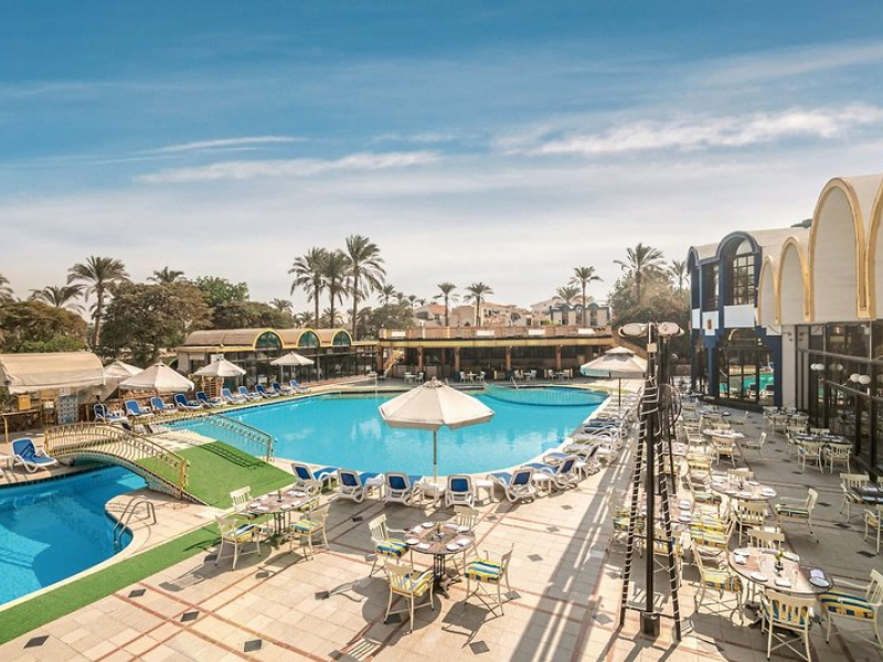 Jaz Pyramids Resort