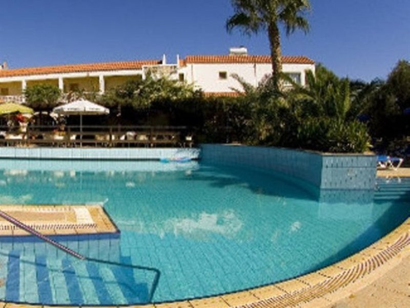 Captain Karas Holidays Apartments