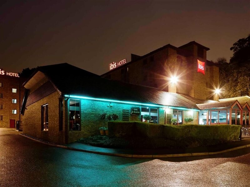ibis London Luton Airport