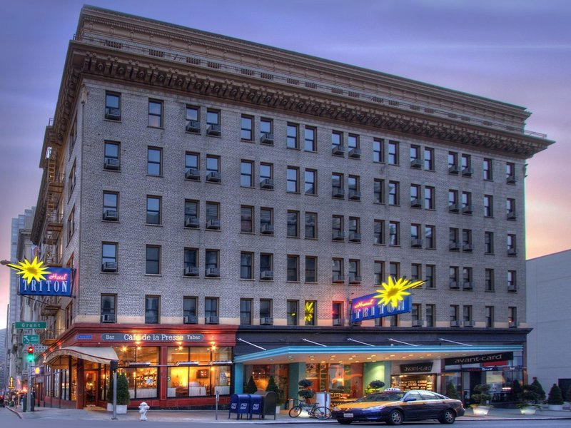 Hotel Triton