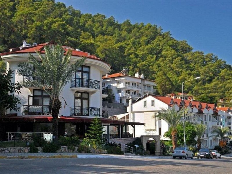 Grand Ata Park Hotel