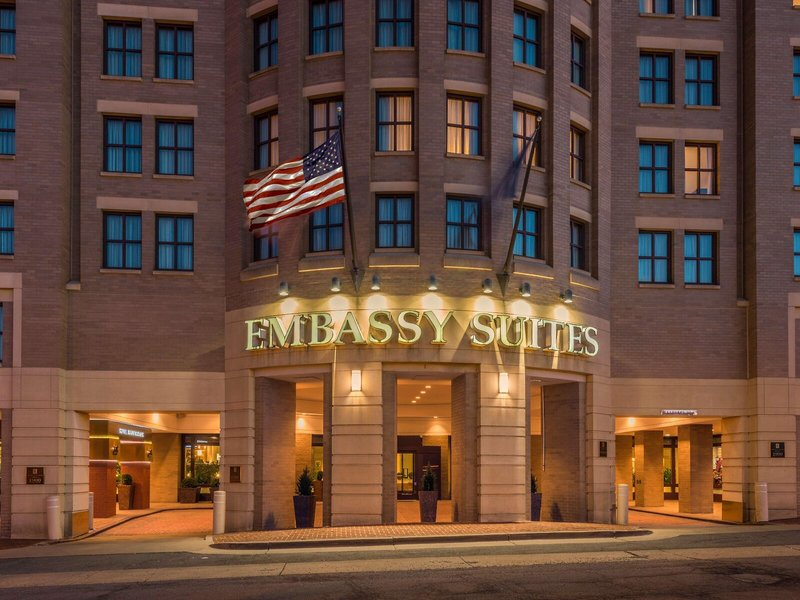 Embassy Suites Alexandria - Old Town