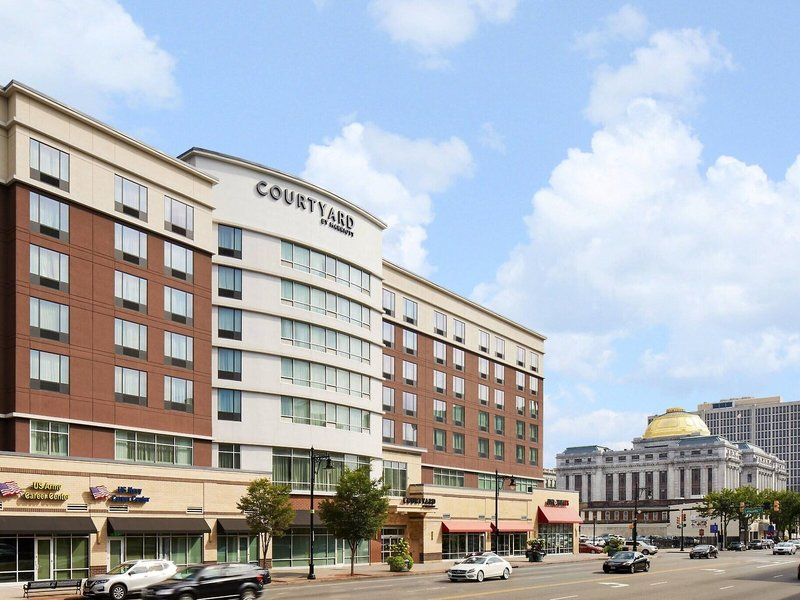Courtyard Newark Downtown