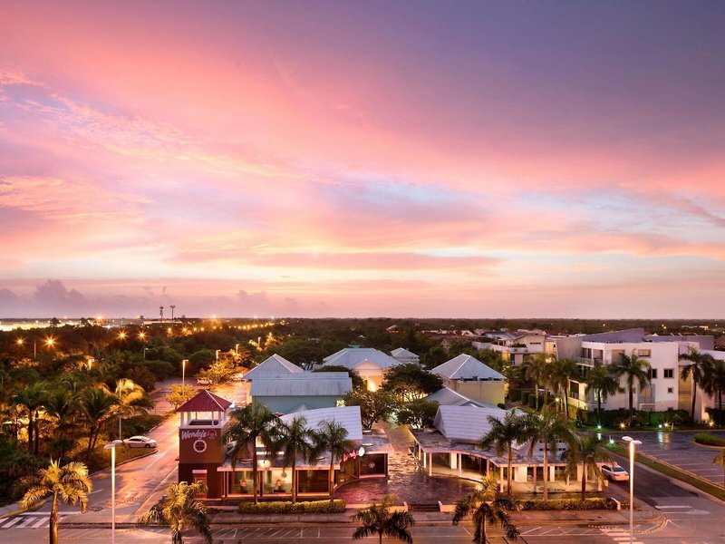 Four Points By Sheraton Puntacana Village