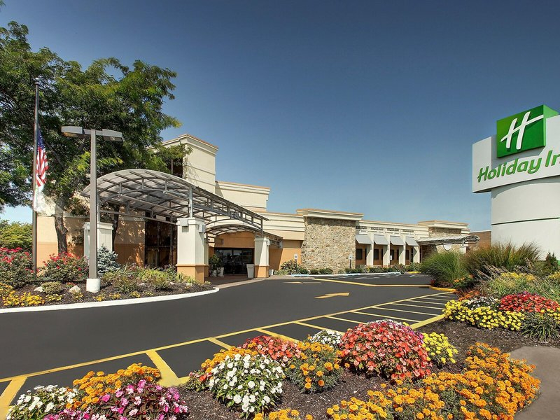 Holiday Inn Westbury - Long Island