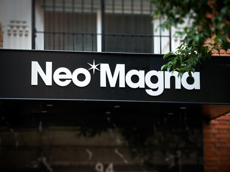 Neo Magna