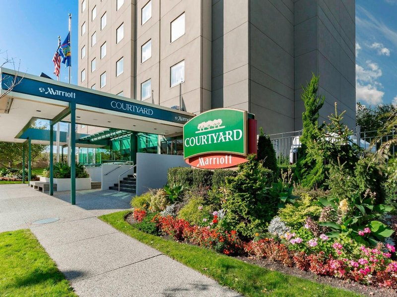 Courtyard New York JFK Airport