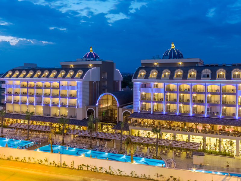 Mary Hotel Side