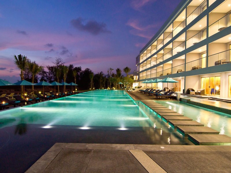 Le Coral Hideaway Beyond