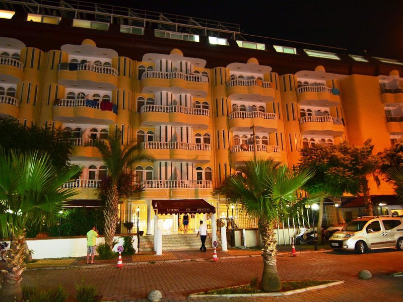 Artemis Princess Hotel