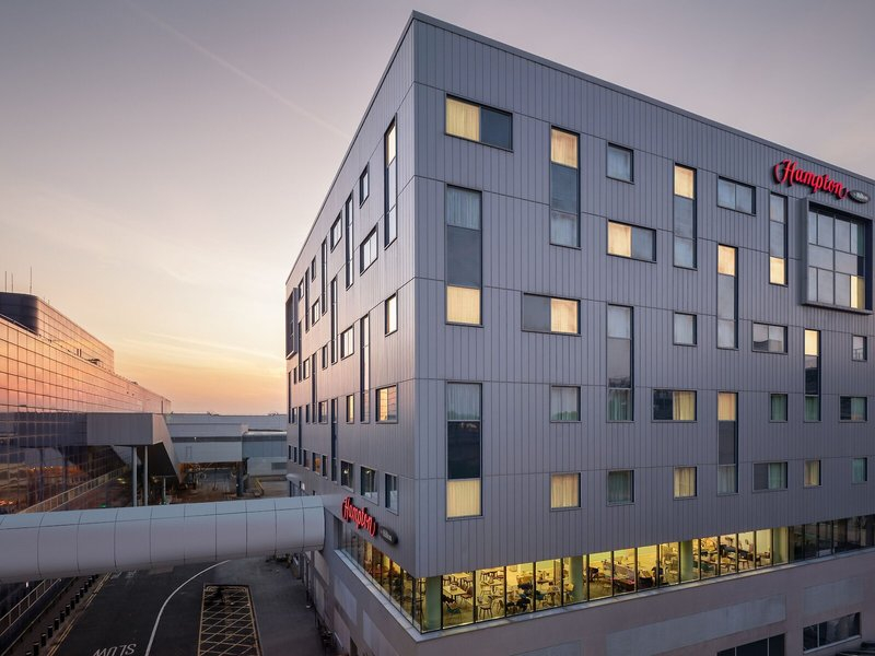 Hampton by Hilton London Gatwick Airport