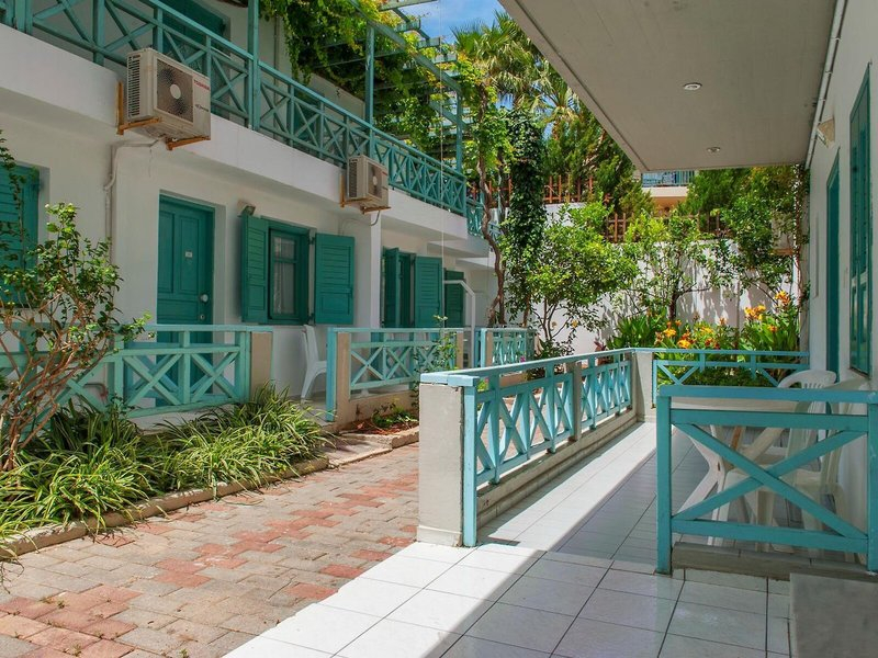 Anatoli Apartments