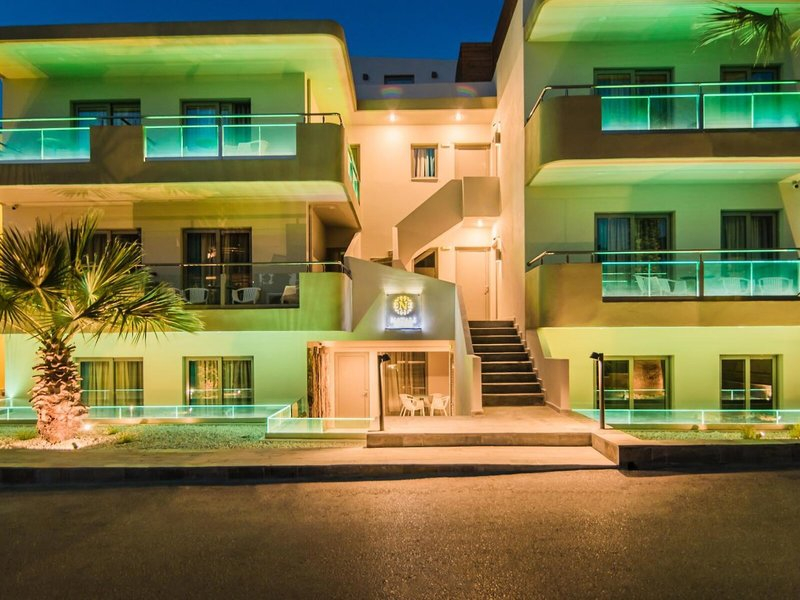 Natali Apartments
