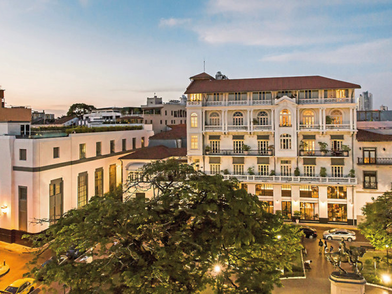 American Trade Hotel