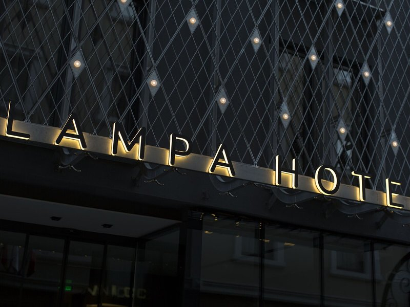 Lampa Design Hotel