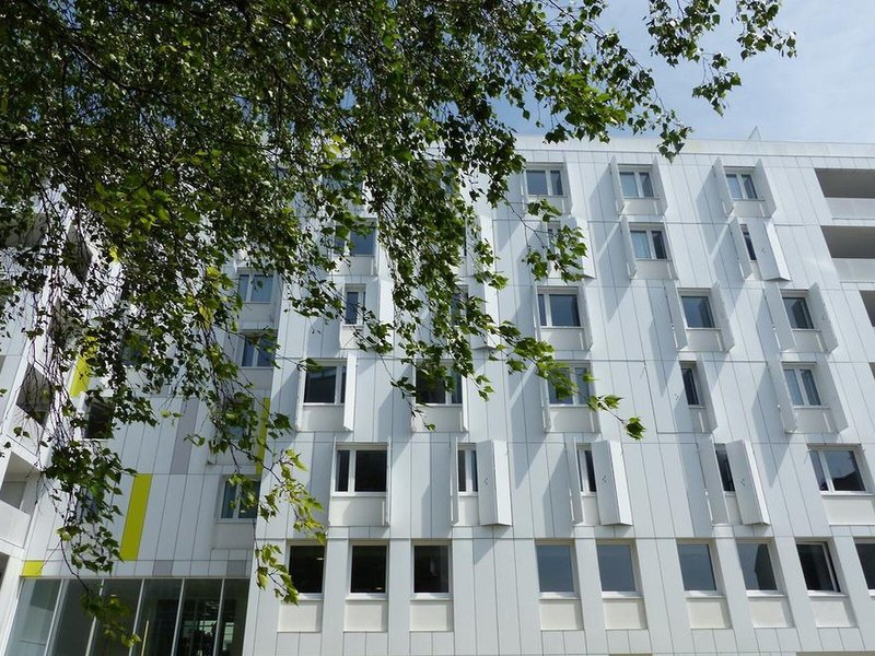 B&B HOTEL Paris Mairie de Saint-Ouen