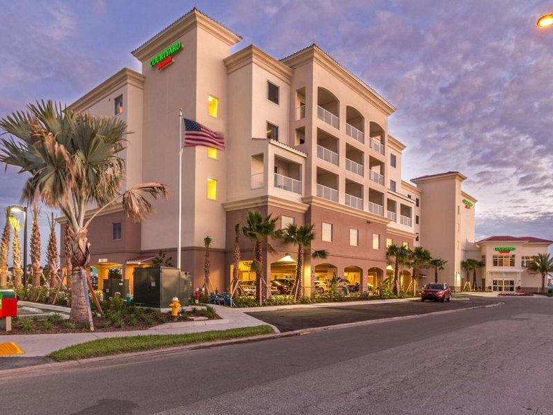 Courtyard St. Petersburg Clearwater/Madeira Beach