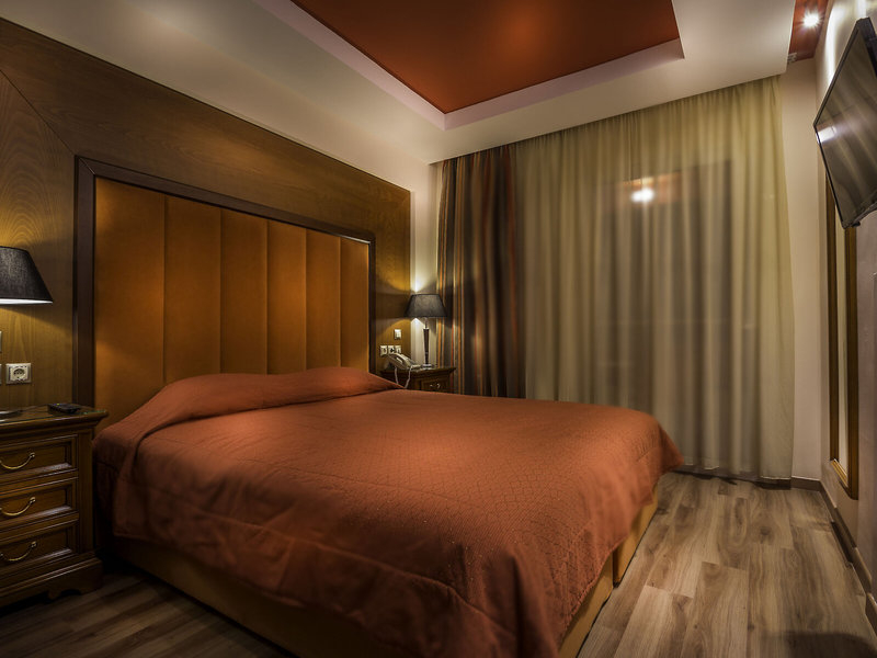 Oasis Hotel Apartments