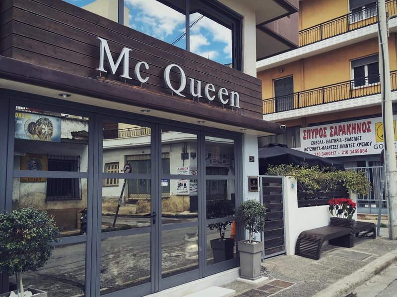 Mc Queen Rooms & Apartments