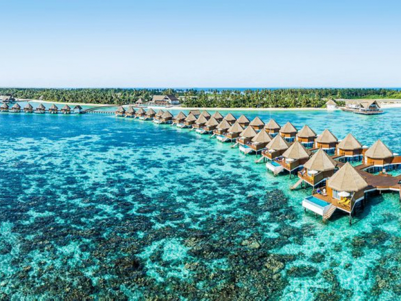 Mercure Maldives Kooddoo Resort