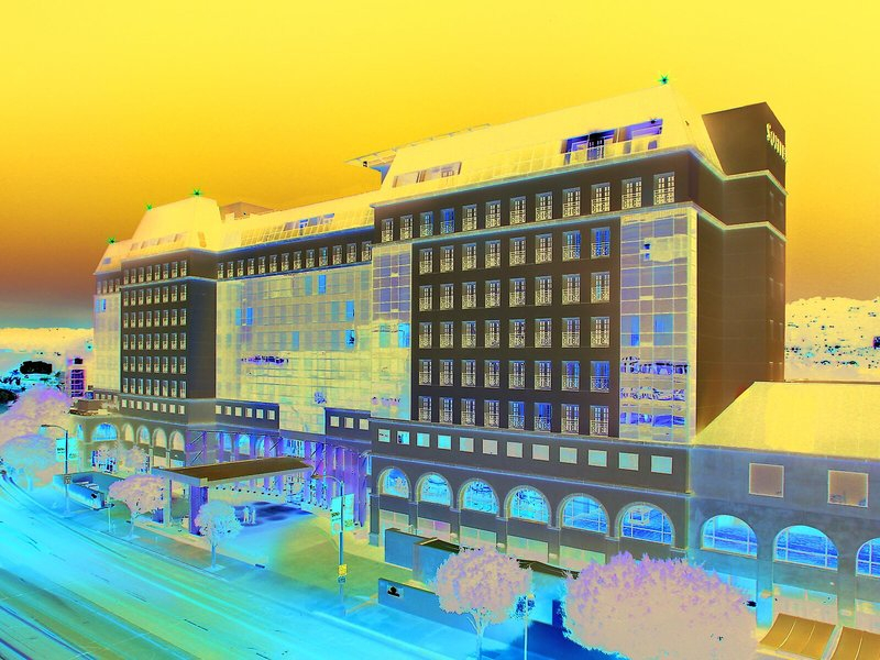 Sofitel Los Angeles at Beverly Hills 