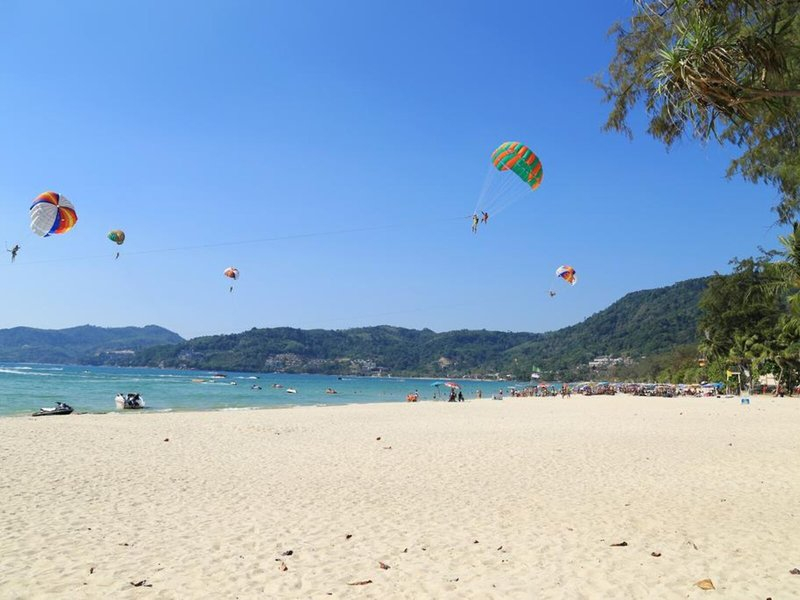 Clarian Hotel Patong Beach
