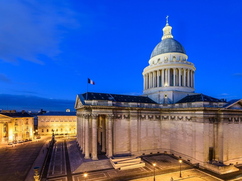 Du Les Dames du Pantheon