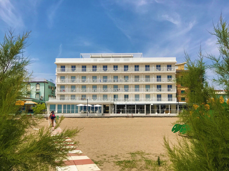 Stellamare  Beach Hotel
