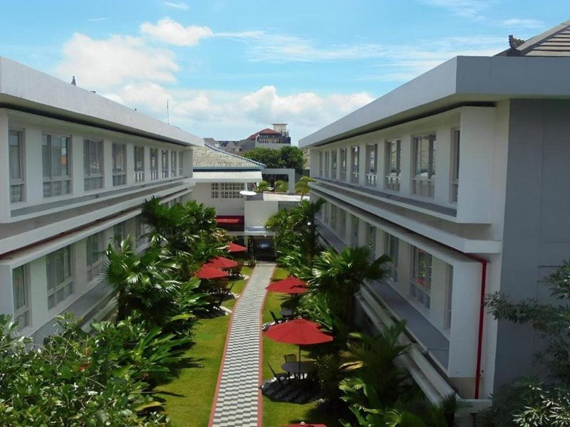 The Kanjeng Suites Kuta Galeria - Bali