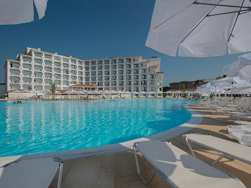 Sunrise Blue Magic Resort