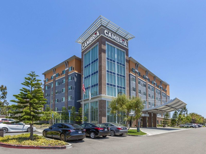Cambria Hotel LAX