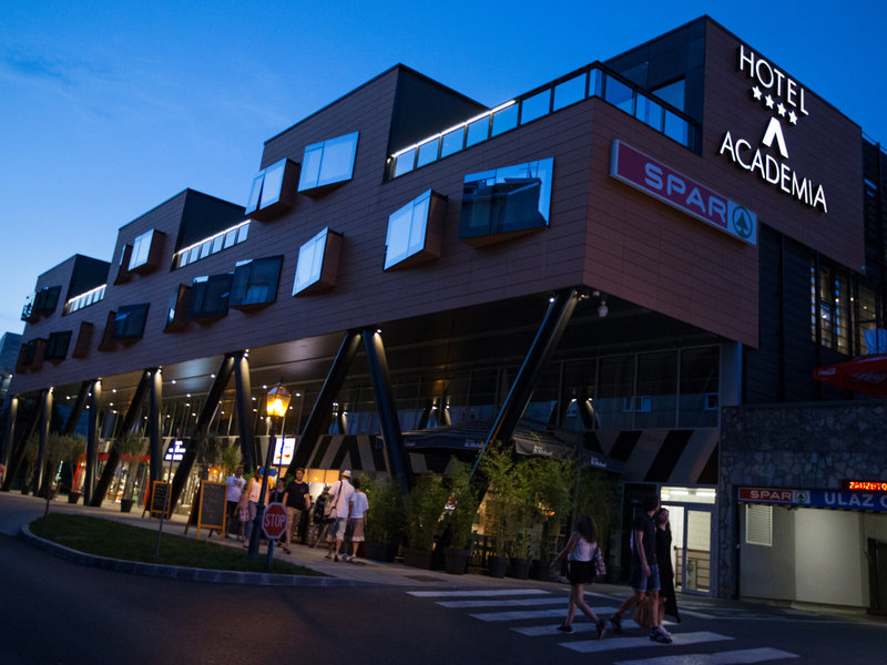 Hotel Academia