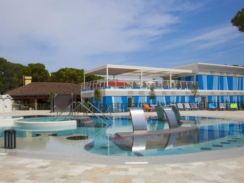 The Green Park Hotel