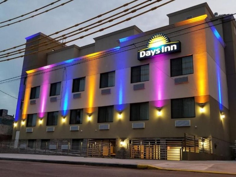 Days Inn by Wyndham Brooklyn Marine Park