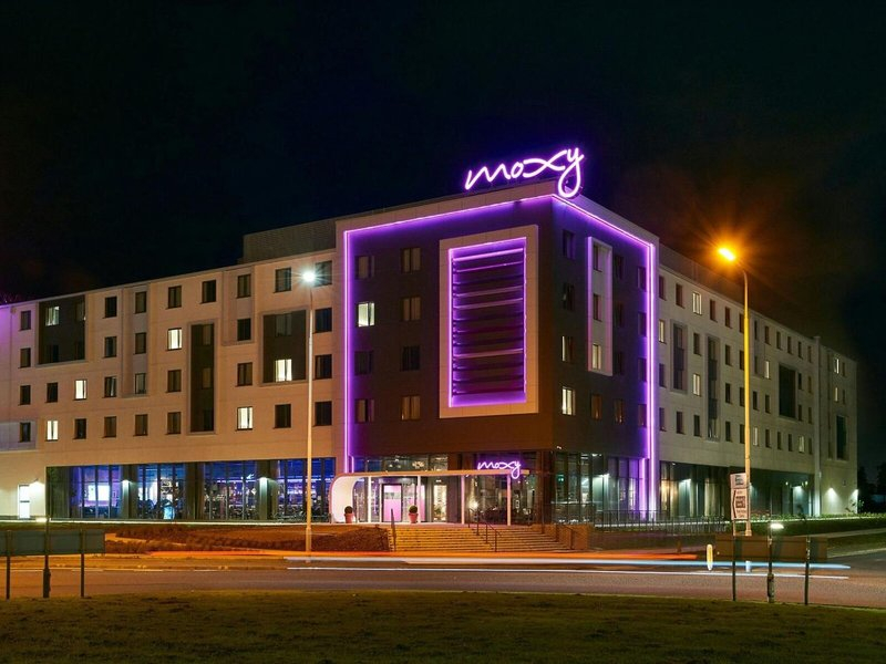 Moxy Edinburgh Airport