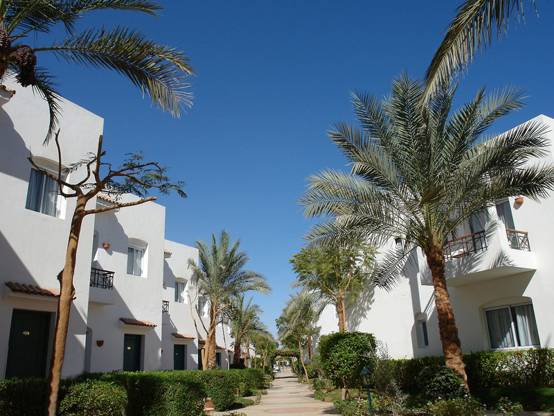 Jaz Fanara Resort & Residence 