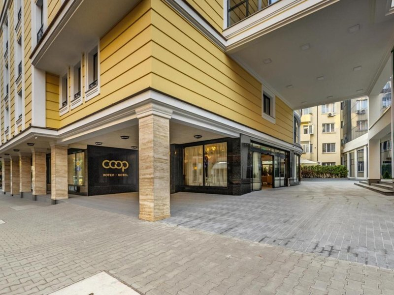 Coop Hotel