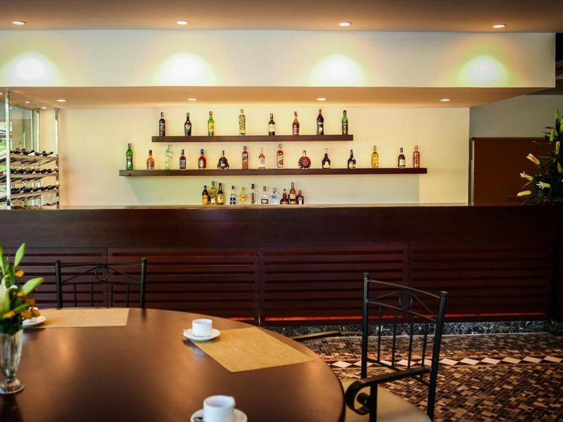 Army Hotel