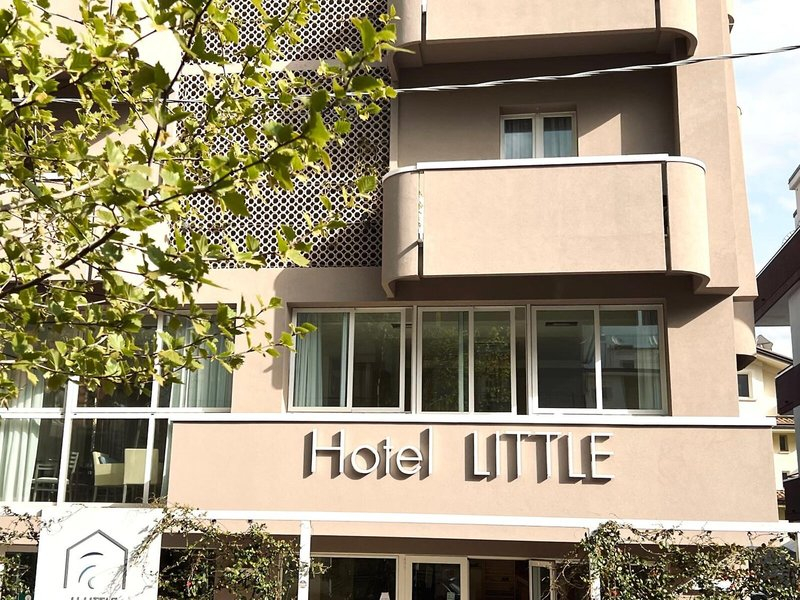 Hotel Little