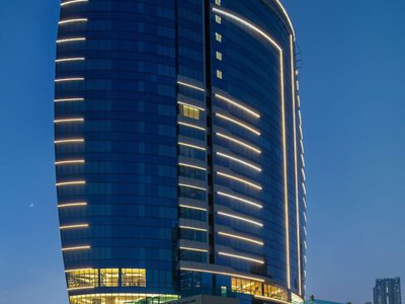 Radisson Blu Hotel, Dubai Canal View