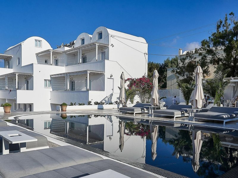 Petri Suites